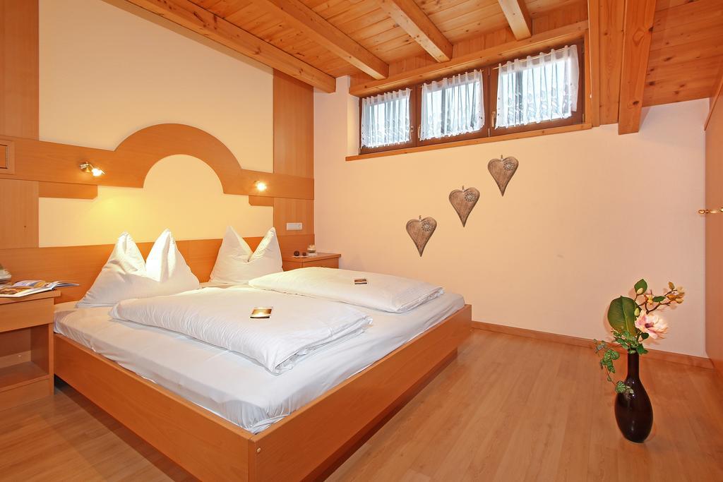 Obermairhof Apartment San Giacomo  Room photo