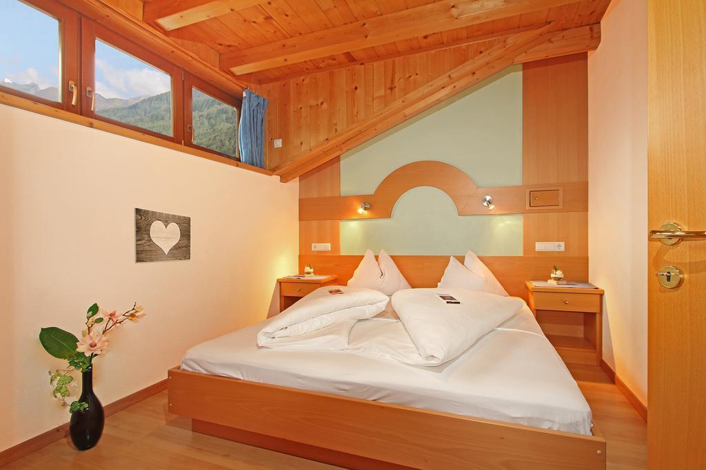 Obermairhof Apartment San Giacomo  Room photo