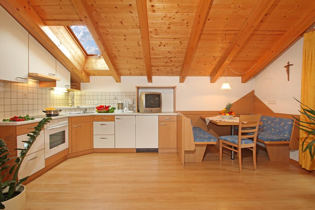 Obermairhof Apartment San Giacomo  Room photo